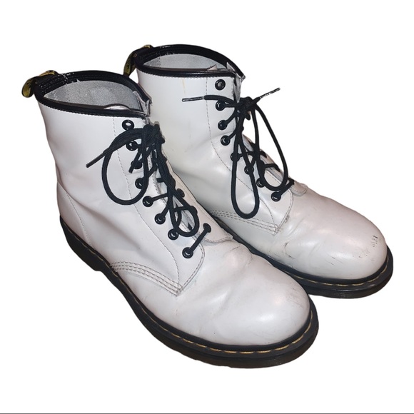 Dr. Martens | 1460 Boots - Picture 6 of 9